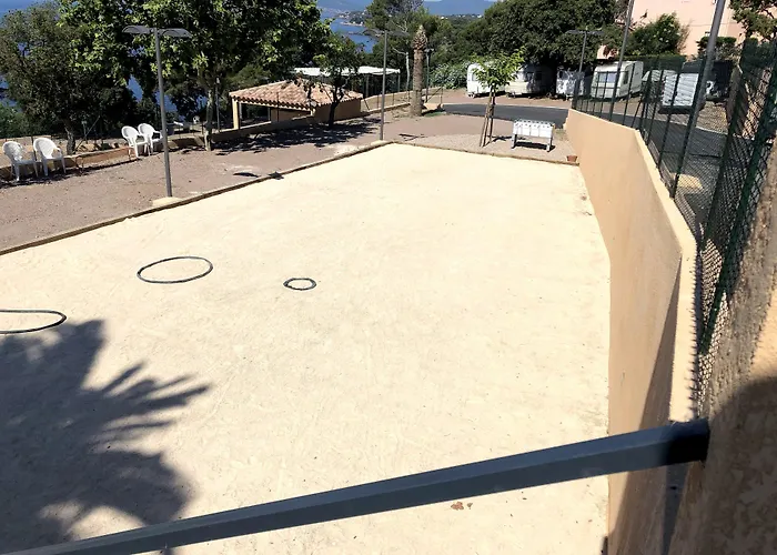 Frantheor Saint-raphael فندق